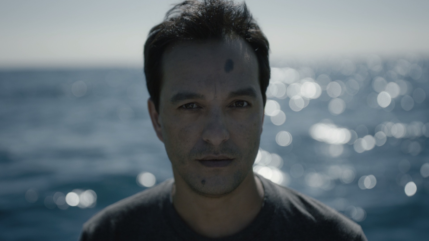 Malik-Djoudi-c-Antoine-Carlier-@Walter-Films-extrait-du-clip-Tempérament
